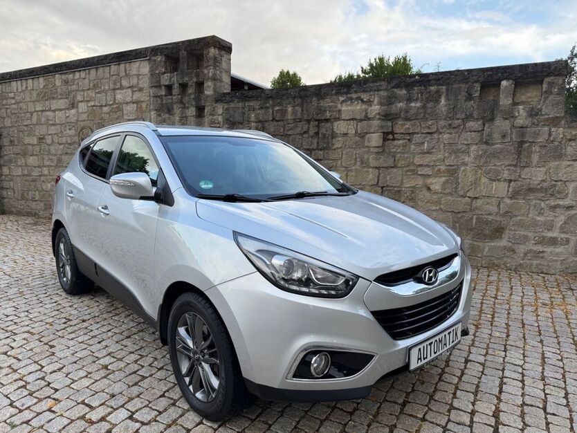 Hyundai TUCSON 200.000 km 10.599 € Estenfeld 97230