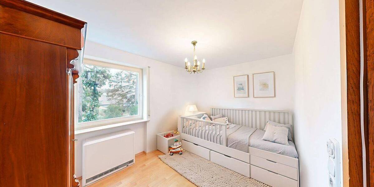 Einfamilienhaus Würzburg Lengfeld - 8 Zimmer, 182 m&sup2;, 620.000&euro; | Angebot:26028398