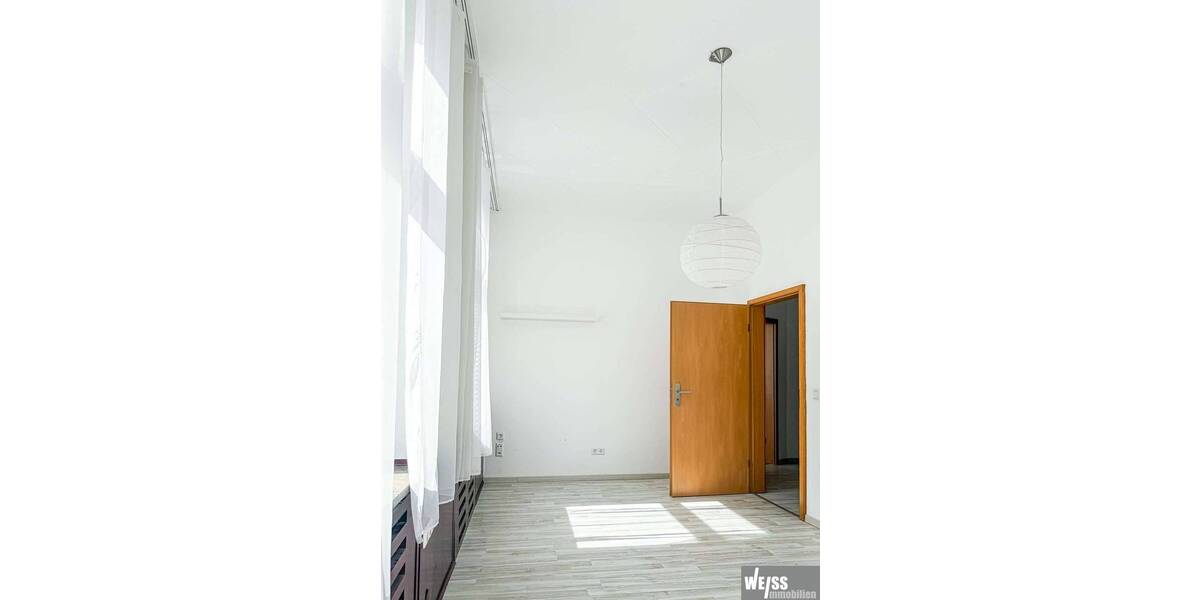 Etagenwohnung Würzburg Sanderau - 4 Zimmer, 116 m&sup2;, 390.000&euro; | Angebot:26799115