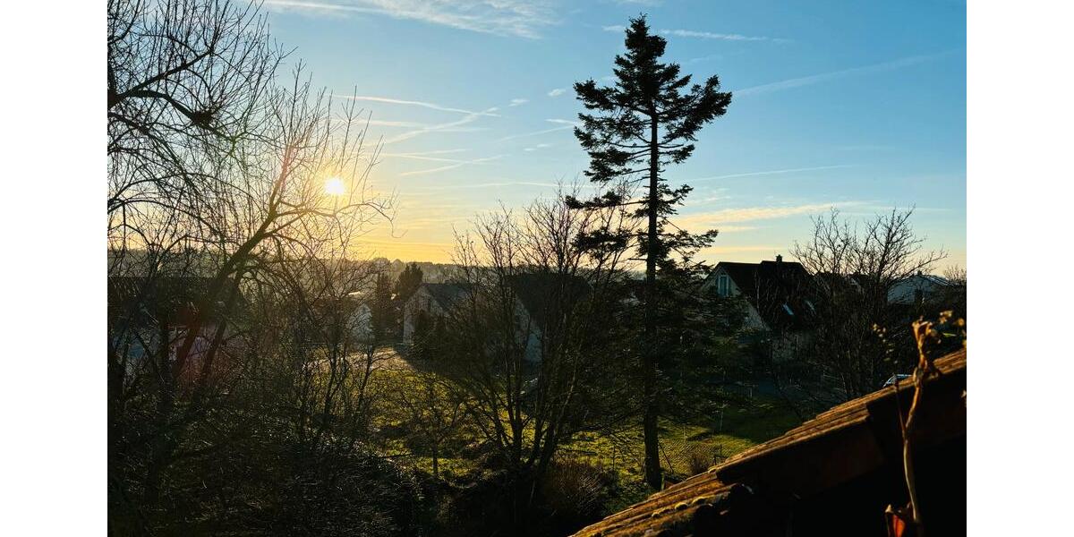 Dachgeschoßwohnung Eisingen - 3.5 Zimmer, 87 m&sup2;, 298.000&euro; | Angebot:26022242