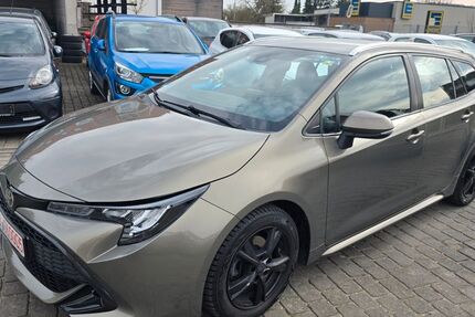 Toyota Corolla 183.000 km 9.400 &euro; Randersacker 97236