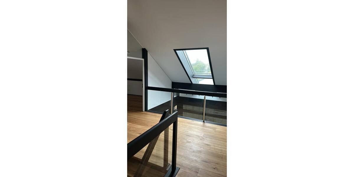 Einfamilienhaus Eisingen - 6 Zimmer, 200 m&sup2;, 2.500&euro; | Angebot:25634013