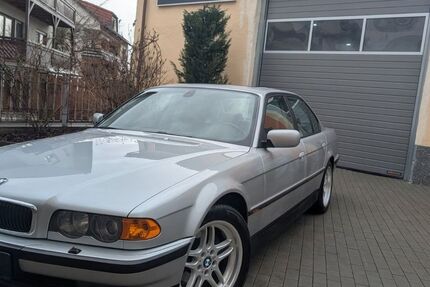 BMW 740 162.800 km 21.999 &euro; Wittighausen 97957