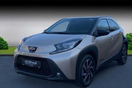 Toyota Aygo (X) 1.500 km 15.890 &euro; Würzburg 97076