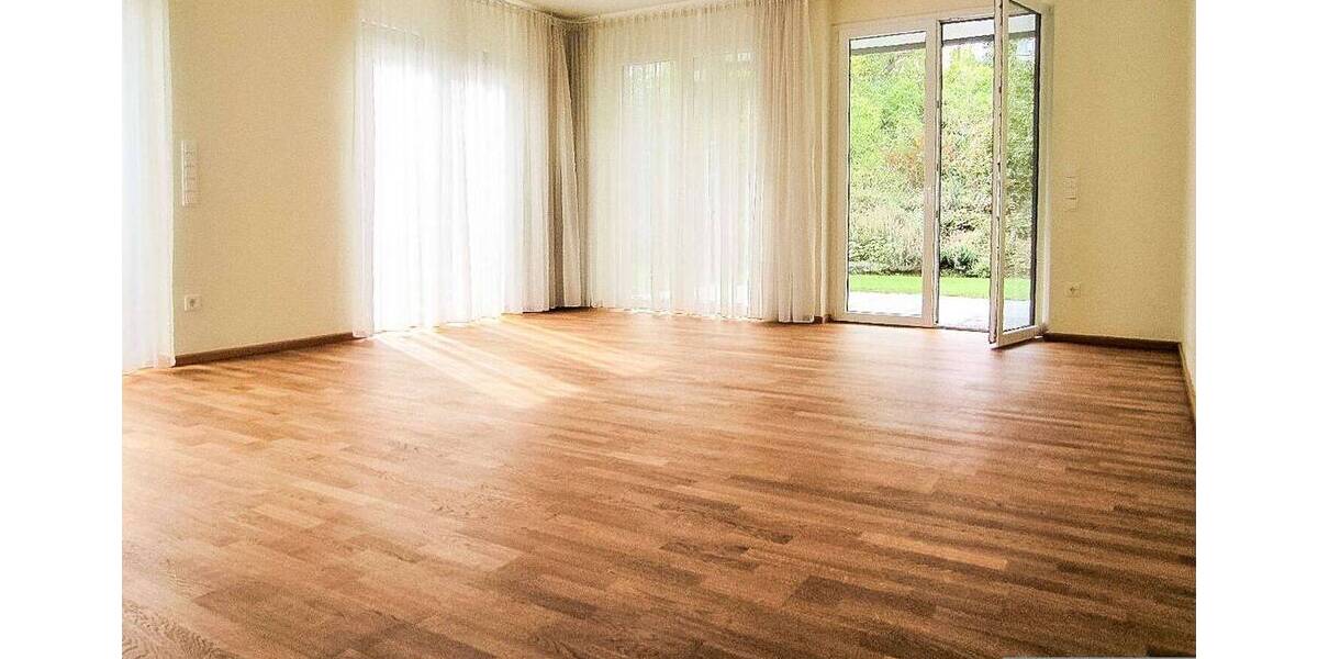 Etagenwohnung Würzburg Frauenland - 2 Zimmer, 82 m&sup2;, 1.175&euro; | Angebot:26674272