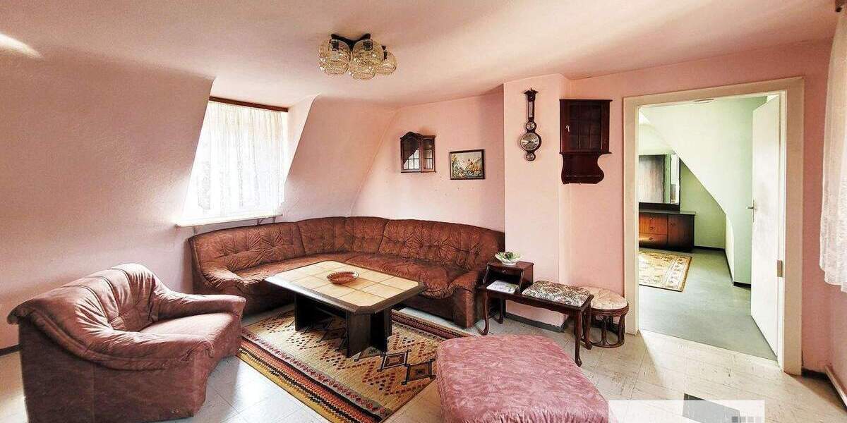 Mehrfamilienhaus, Wohnhaus Kirchheim - 7 Zimmer, 264.000&euro; | Angebot:26512826