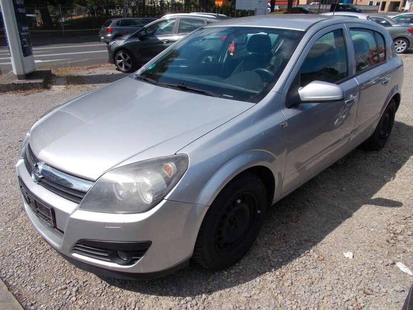 Opel Astra 212.257 km 2.900 € Kitzingen 97318
