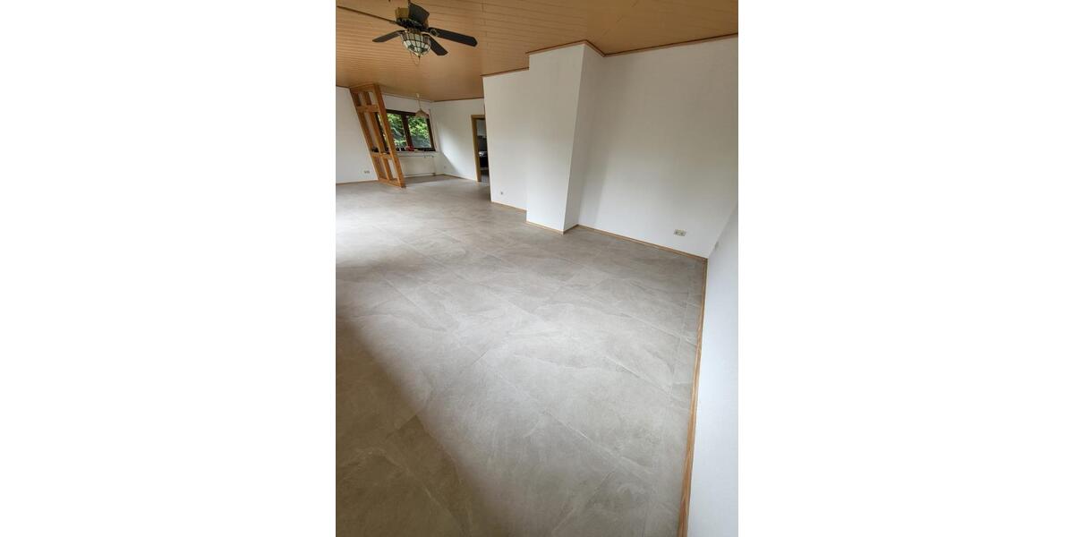 Niedrigenergie Einfamilienhaus 7.5 zimmer