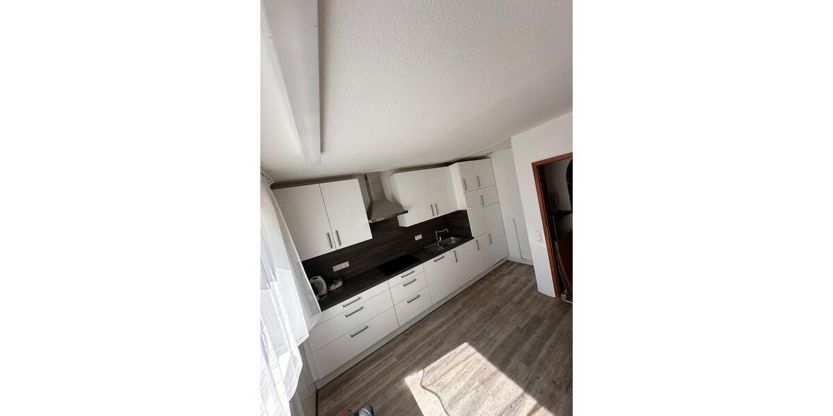 Einfamilienhaus Grünsfeld - 7 Zimmer, 195 m&sup2;, 385.000&euro; | Angebot:26567945