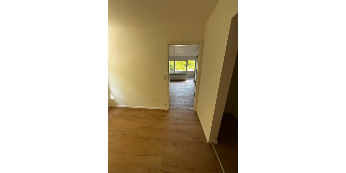 Erdgeschoßwohnung Würzburg Lengfeld - 2.5 Zimmer, 70 m&sup2;, 1.180&euro; | Angebot:26686957