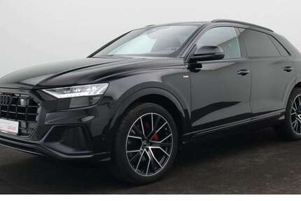 Audi Q8 92.500 km 59.980 € Würzburg 97076