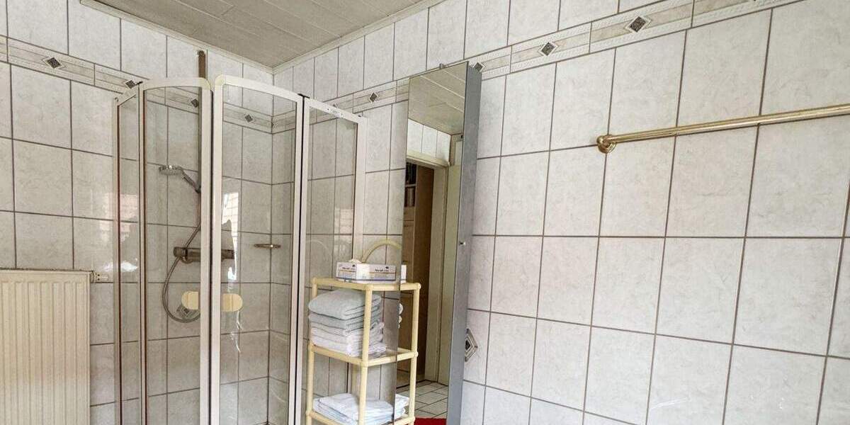 Einfamilienhaus Rimpar - 6 Zimmer, 135 m&sup2;, 159.000&euro; | Angebot:25796519