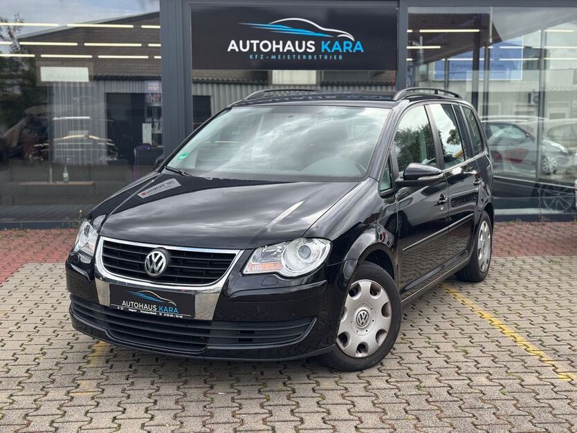 VW Touran 185.000 km 3.299 € Karlstadt am Main 97753