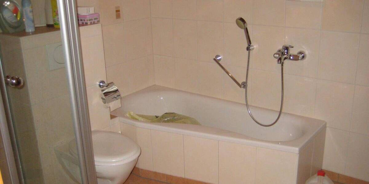 Mehrfamilienhaus, Wohnhaus Werneck-Mühlhausen Mühlhausen - 9 Zimmer, 165.000&euro; | Angebot:26117969