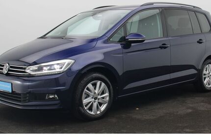 VW Touran 15.000 km 31.220 € Würzburg 97076