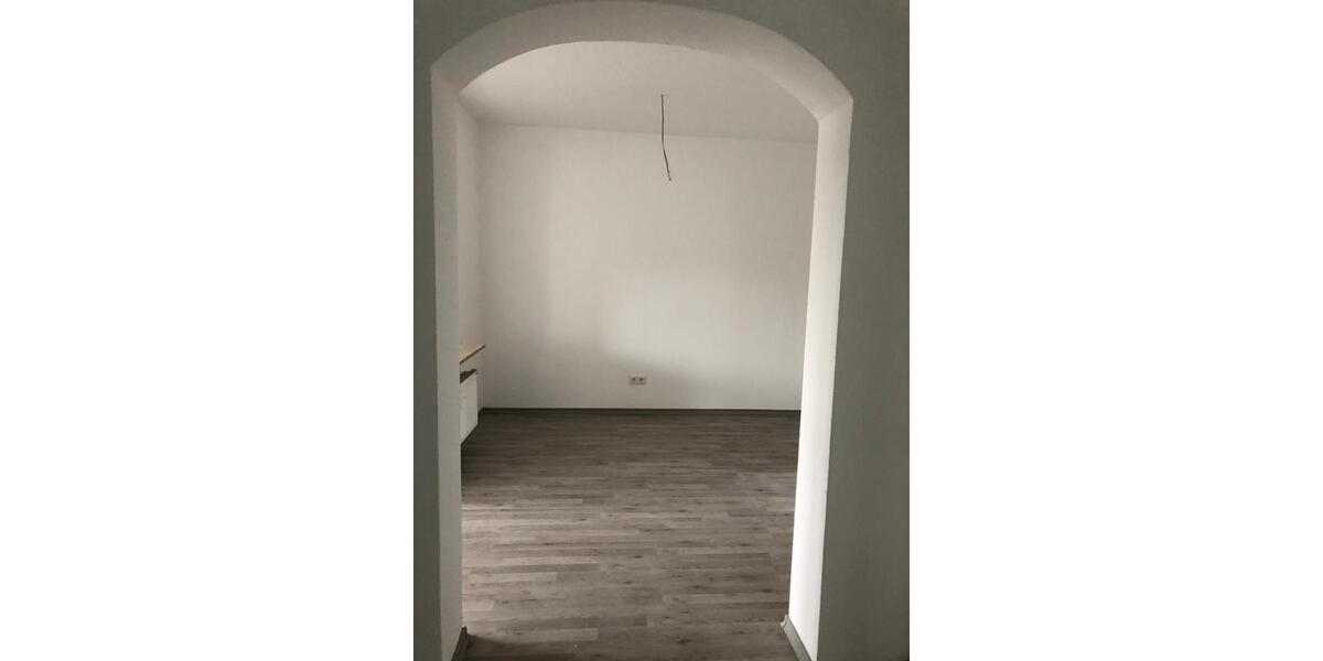Etagenwohnung Veitshöchheim - 3.5 Zimmer, 90 m&sup2;, 1.400&euro; | Angebot:26478546