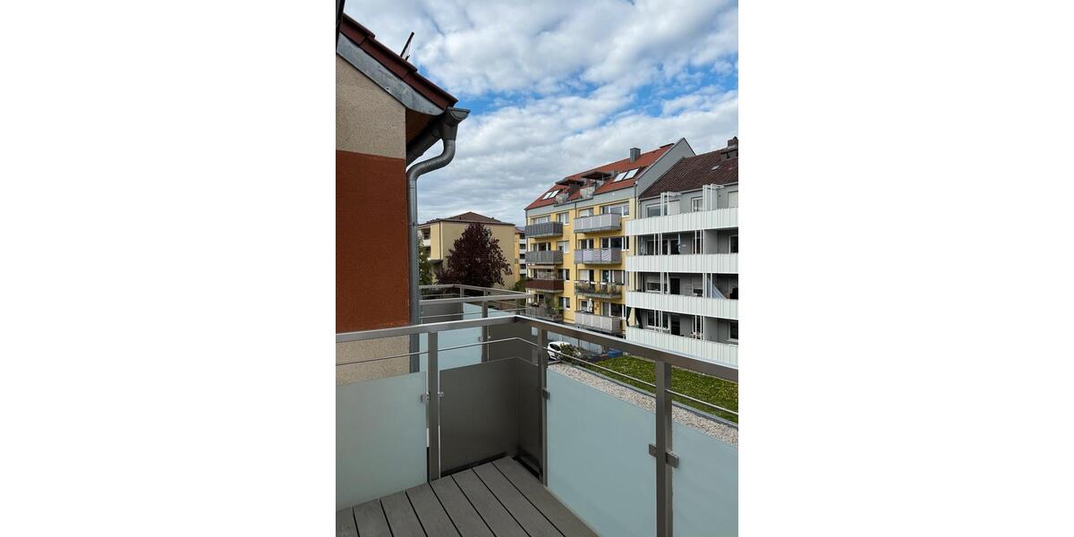 Etagenwohnung Würzburg Sanderau - 2 Zimmer, 62 m&sup2;, 1.190&euro; | Angebot:26249112