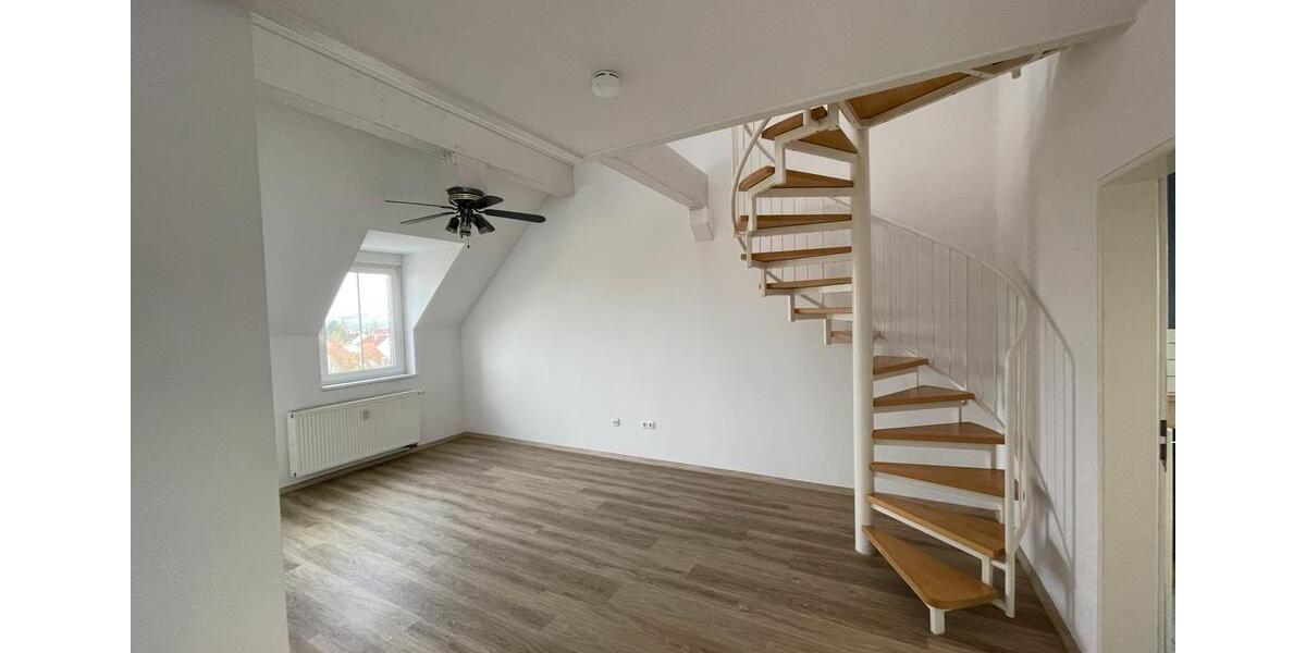 Dachgeschosswohnung in Gerbrunn zu vermieten 2.5 zimmer