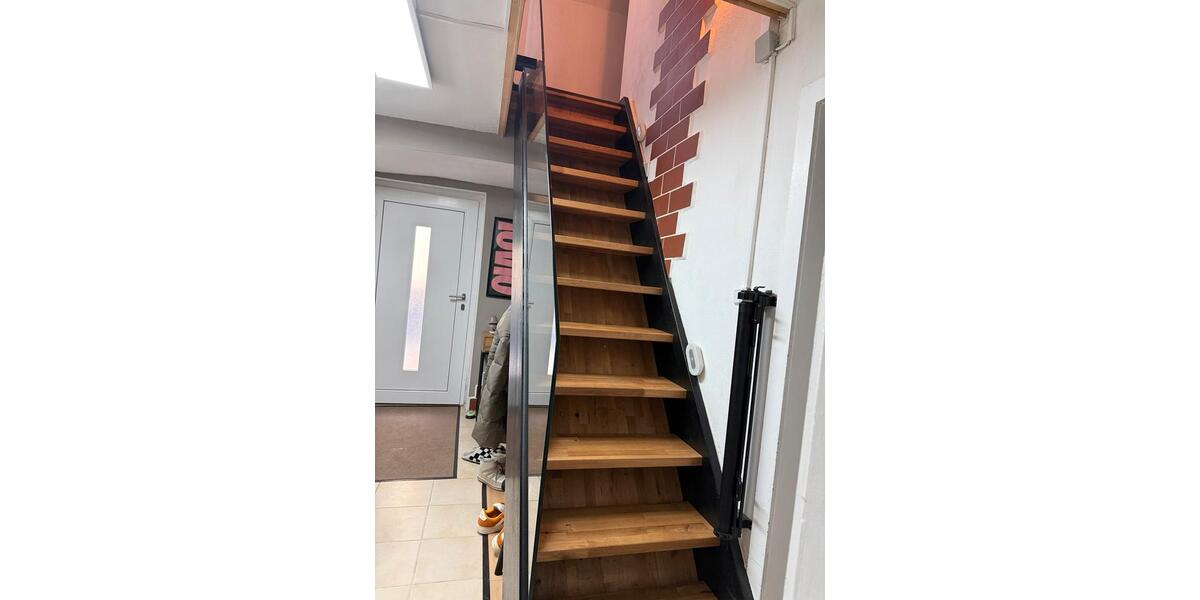 Einfamilienhaus Güntersleben - 4 Zimmer, 120 m&sup2;, 290.000&euro; | Angebot:24442385