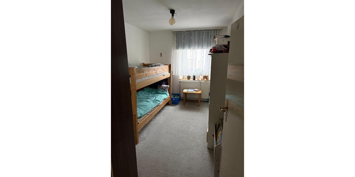 Einfamilienhaus Neubrunn - 6 Zimmer, 120 m&sup2;, 195.000&euro; | Angebot:26614656