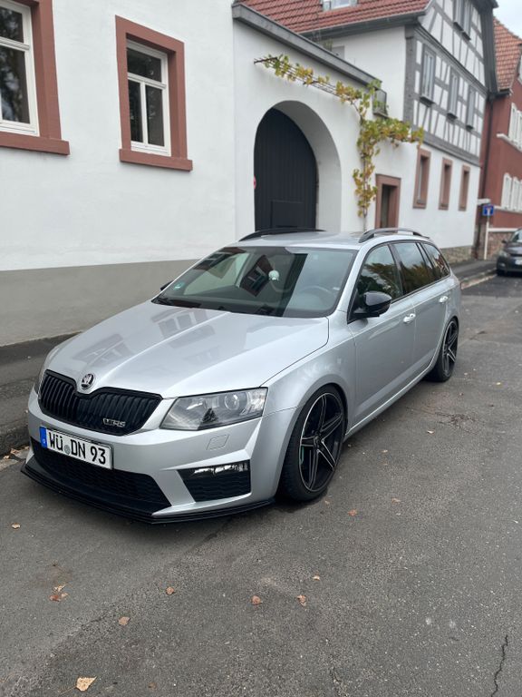 Skoda Octavia 102.000 km 16.499 € Erlabrunn 97250
