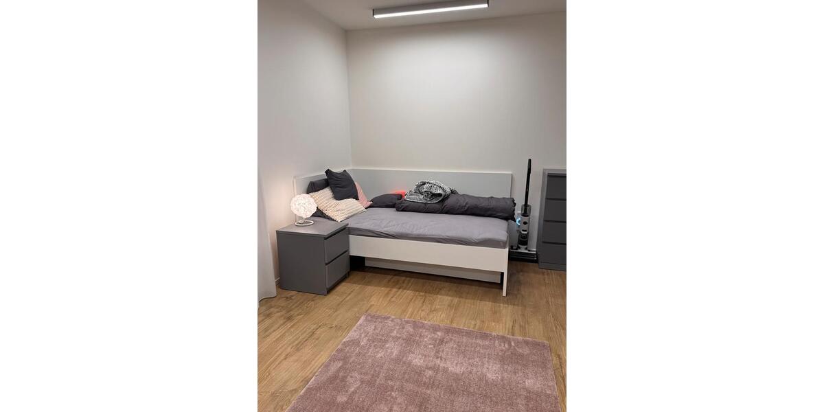 Etagenwohnung Würzburg Dürrbachau - 1 Zimmer, 32 m&sup2;, 670&euro; | Angebot:26335885