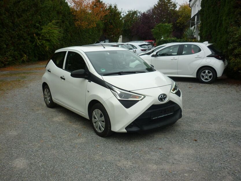 Toyota Aygo (X) 85.000 km 8.990 € Estenfeld bei Würzburg 97230