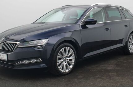 Skoda Superb 78.000 km 33.220 &euro; Würzburg 97084
