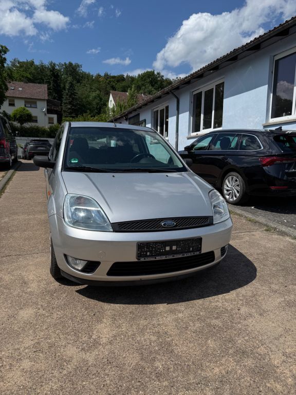 Ford Fiesta 227.000 km 1.100 € Wertheim 97877