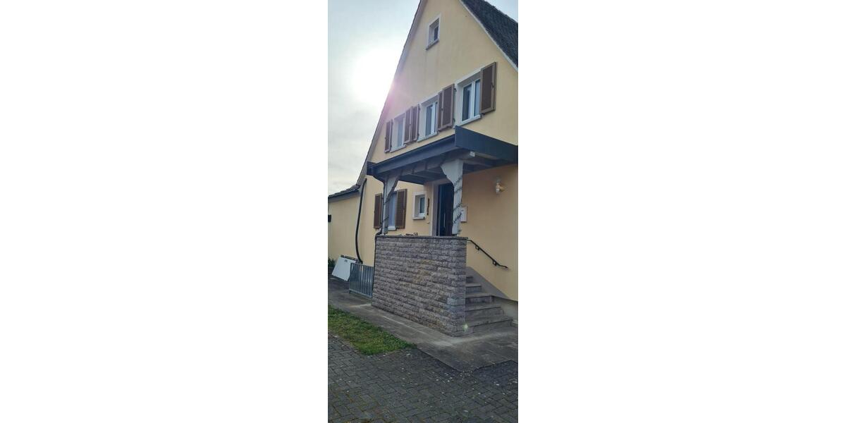 Einfamilienhaus Rödelsee - 5 Zimmer, 160 m&sup2;, 400.000&euro; | Angebot:26587245