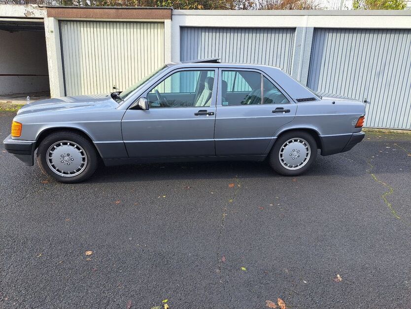 Mercedes-Benz 190 145.000 km 11.500 € Estenfeld 97230