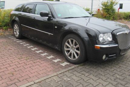 Chrysler 300C 441.000 km 3.300 € Tauberbischofsheim 97941