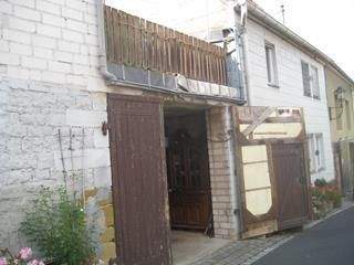 Mehrfamilienhaus, Wohnhaus Obernbreit - 4 Zimmer, 125 m&sup2;, 99.000&euro; | Angebot:25741025