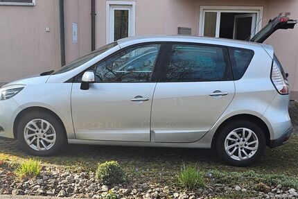 Renault Scenic 101.000 km 7.000 &euro; Würzburg 97082