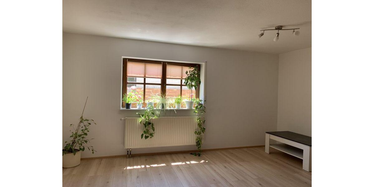 Etagenwohnung Tauberbischofsheim - 2 Zimmer, 51 m&sup2;, 400&euro; | Angebot:26469711