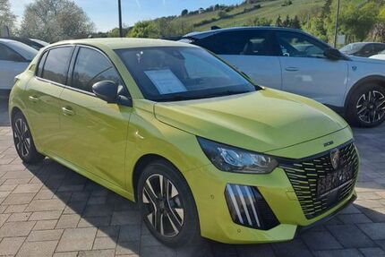 Peugeot 208 14.900 km 18.490 &euro; Theilheim 97288