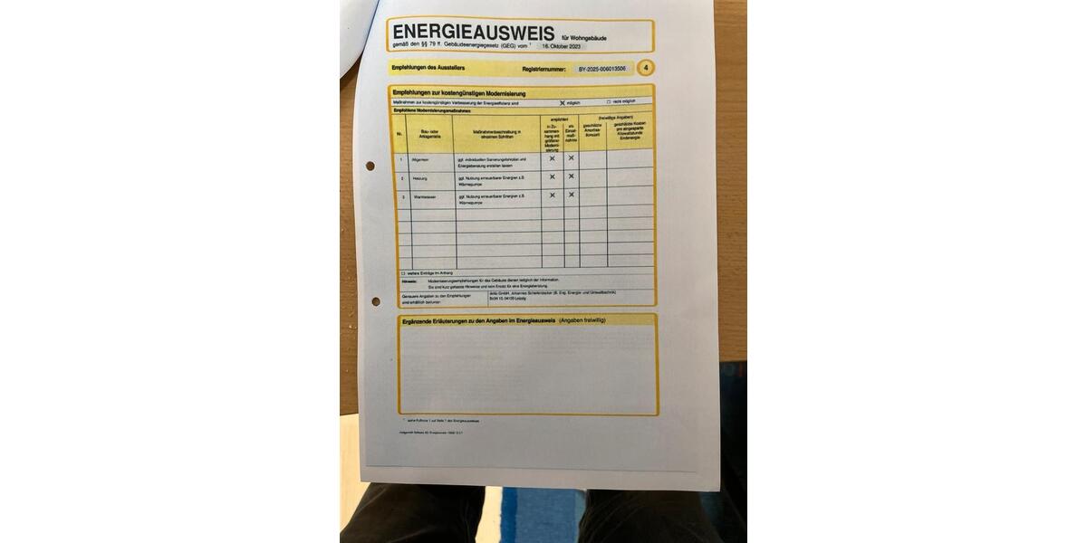 Doppelhaushälfte voll unterkellert mit Doppelgarage zimmer