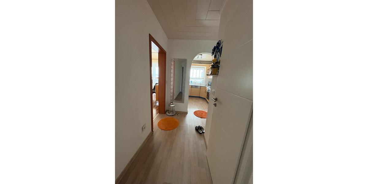 Helle 3-Zimmer-Wohnung mit Weitblick über Schweinfurt – Am Bergl 3 zimmer