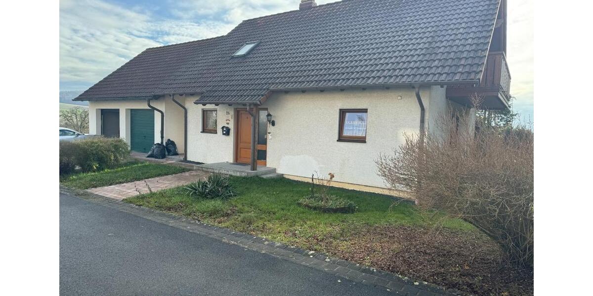 Niedrigenergie Einfamilienhaus 7.5 zimmer