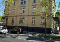 neuwertige Büroetage in Top-Lage zu vermieten ver. Nutzungen möglich