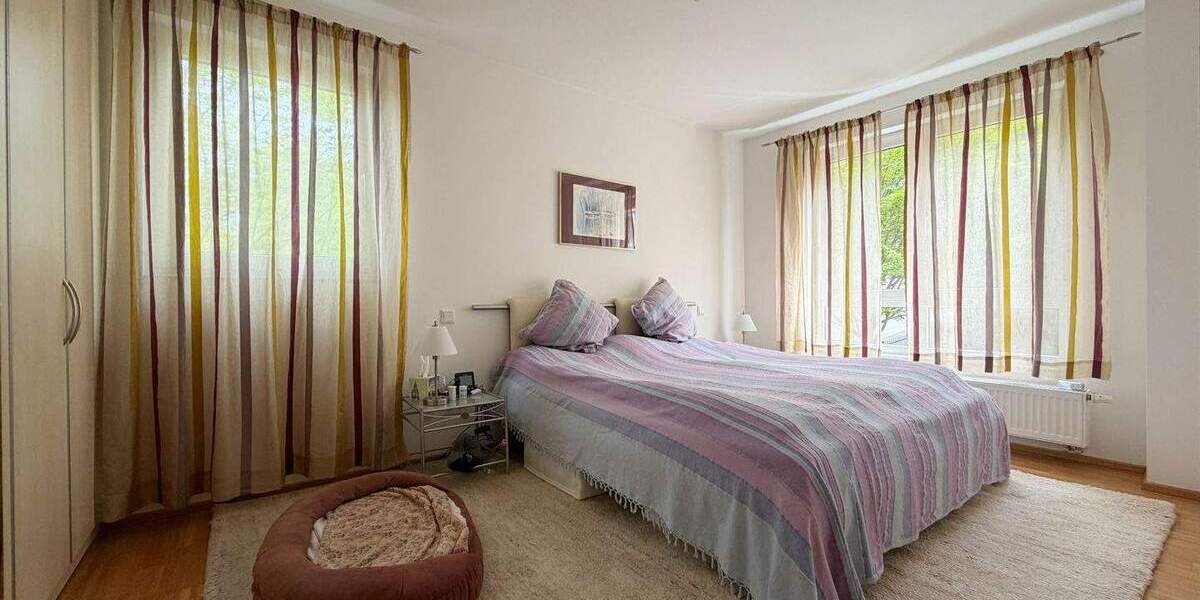 Etagenwohnung Würzburg Frauenland - 3 Zimmer, 107 m&sup2;, 590.000&euro; | Angebot:26450533