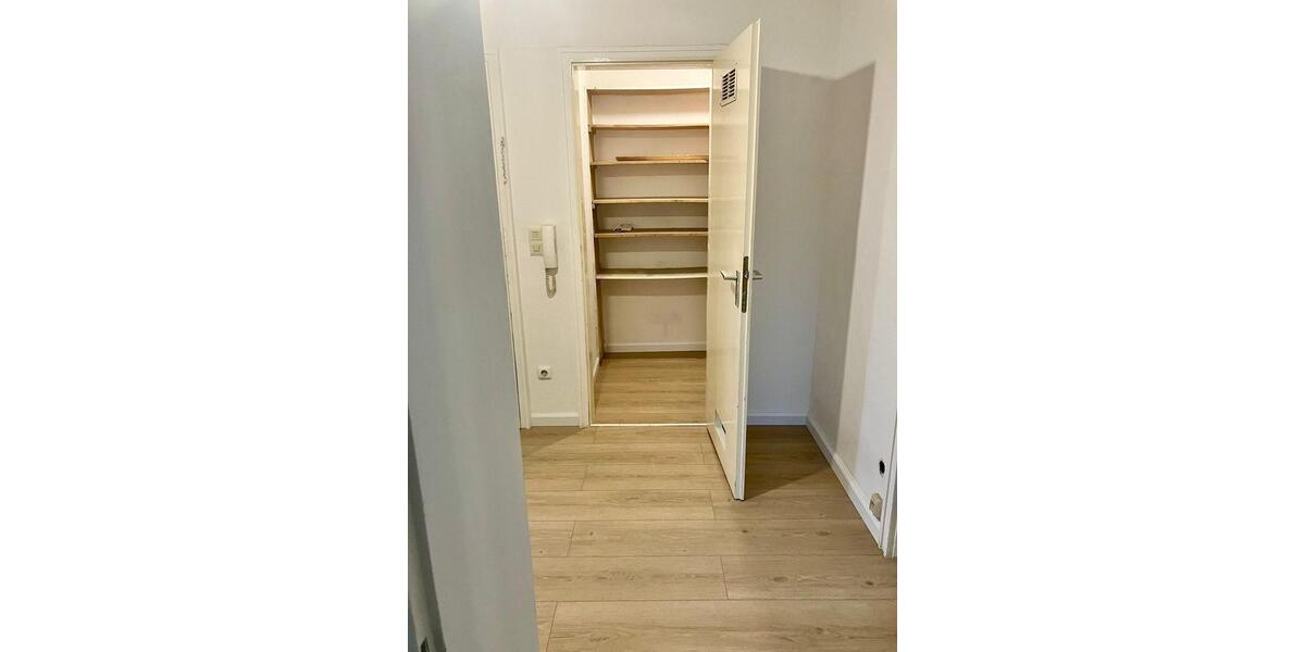 Etagenwohnung Würzburg Sanderau - 3 Zimmer, 78 m&sup2;, 1.070&euro; | Angebot:26478555
