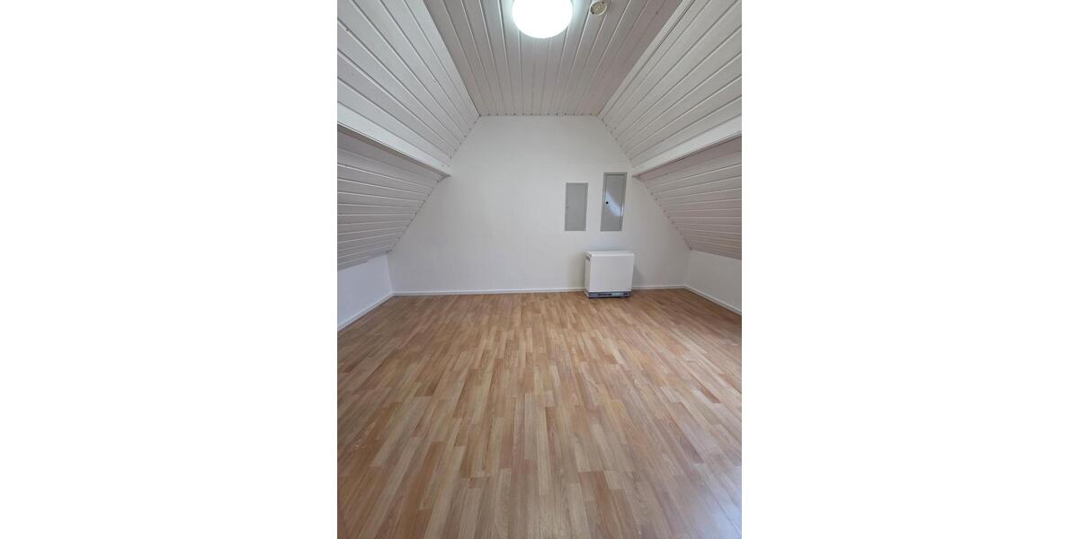 Maisonettenwohnung Arnstein - 5 Zimmer, 125 m&sup2;, 1.200&euro; | Angebot:26553721