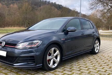 VW Golf 77.000 km 18.250 &euro; Würzburg 97072
