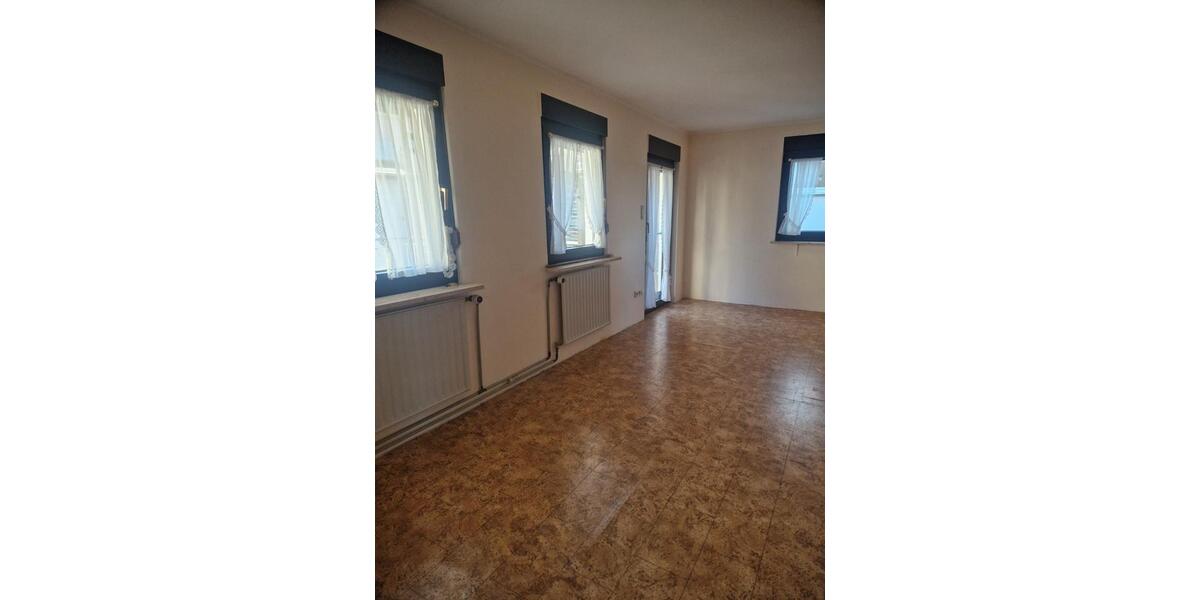 Doppelhaushälfte Güntersleben - 6 Zimmer, 99 m&sup2;, 299.000&euro; | Angebot:24742535