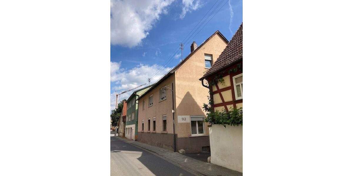 Mehrfamilienhaus, Wohnhaus Zell a. Main - 9 Zimmer, 229 m&sup2;, 385.000&euro; | Angebot:26486773