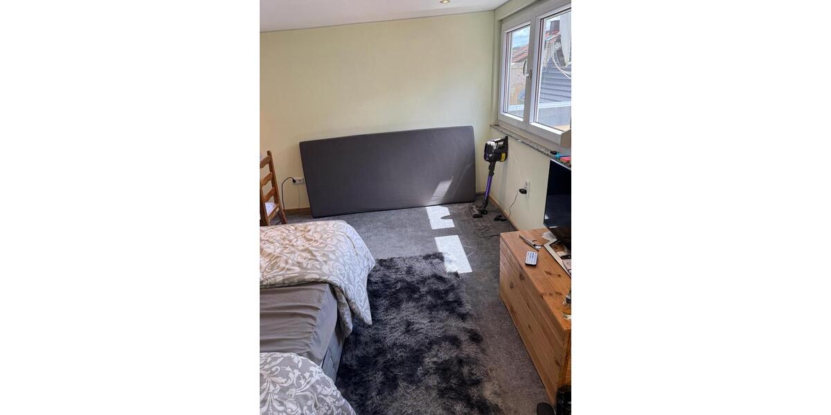 Etagenwohnung Würzburg - 2 Zimmer, 27 m&sup2;, 500&euro; | Angebot:26671362