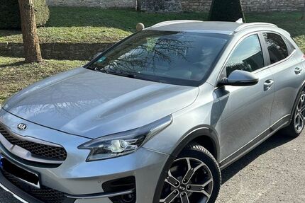 Kia XCeed 93.000 km 17.500 &euro; Sommerhausen 97286