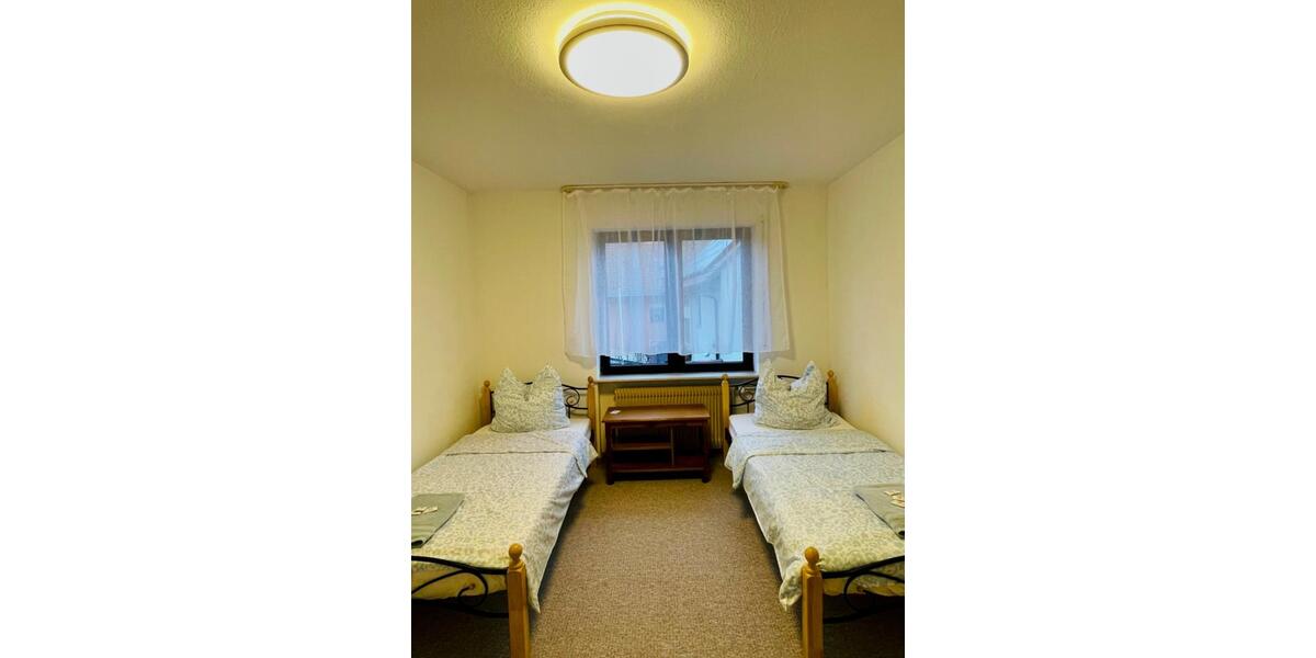 Etagenwohnung Eußenheim - 4 Zimmer, 100 m&sup2;, 1.300&euro; | Angebot:27596876