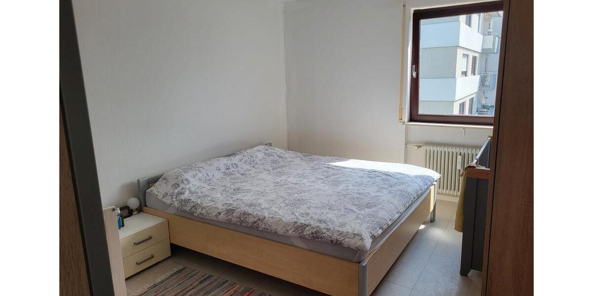 Etagenwohnung Höchberg - 3 Zimmer, 89 m&sup2;, 1.280&euro; | Angebot:26123357